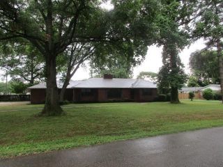 Foreclosed Home - 127 East Dr, 72370