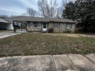 Foreclosed Home - 1212 FORREST AVE E, 72396