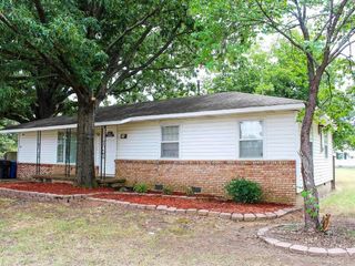 Foreclosed Home - 101 HICKOX DR, 72401