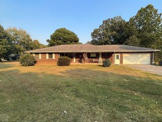 Foreclosed Home - 2104 CHERRY HILL CV, 72401