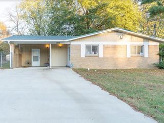 Foreclosed Home - 1504 GARLAND DR, 72401