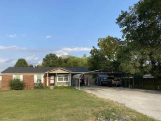 Foreclosed Home - 702 N HOLMAN ST, 72417