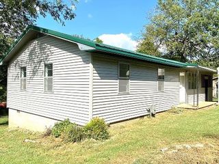 Foreclosed Home - 509 W 1ST ST, 72434