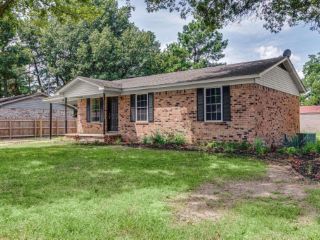 Foreclosed Home - 811 BENTON ST, 72442