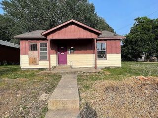 Foreclosed Home - 215 N 5TH AVE, 72450