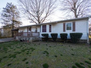 Foreclosed Home - 1675 N HILL ST, 72501