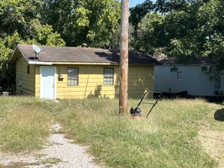 Foreclosed Home - 950A ELM ST, 72501