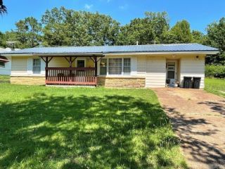 Foreclosed Home - 1312 PAVILION LN, 72512