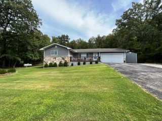 Foreclosed Home - 1208 EDGEWATER RD, 72512