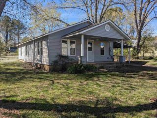 Foreclosed Home - 206 S 11TH ST, 72543