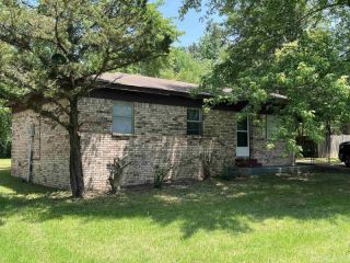 Foreclosed Home - 1217 MEADOWBROOK LN, 72543