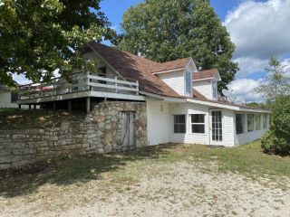 Foreclosed Home - 1126 JOHNSON VIEW RD, 72584