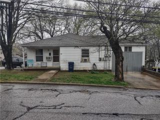 Foreclosed Home - 223 N SPRING ST, 72601
