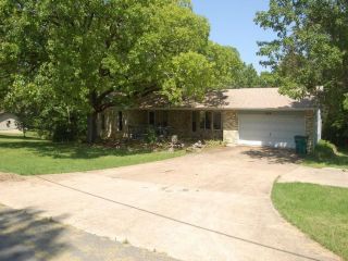 Foreclosed Home - 124 BLOU CLOWER PT, 72619