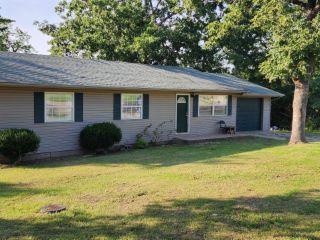 Foreclosed Home - 540 S 1ST ST, 72634