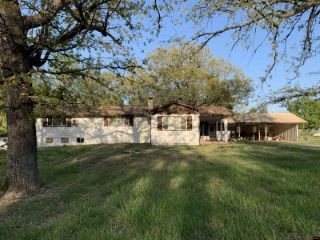 Foreclosed Home - 193 PIONEER TRAIL DR, 72653