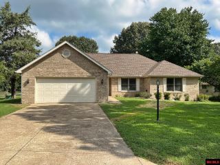 Foreclosed Home - 611 HICKORY HOLLOW DR, 72653