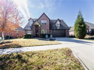 Foreclosed Home - 1743 S RIVER MEADOWS DR, 72701