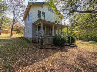 Foreclosed Home - 3310 S CITY LAKE RD, 72701