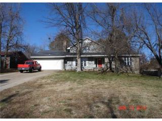 Foreclosed Home - 1326 E SUNNY HILL DR, 72703