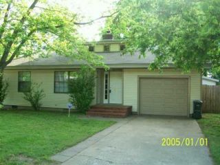 Foreclosed Home - 2749 N SIERRA AVE, 72703