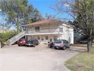 Foreclosed Home - 1211 N OAKLAND AVE APT 3, 72703