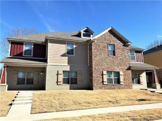 Foreclosed Home - 1346 N CORSICA DR, 72704