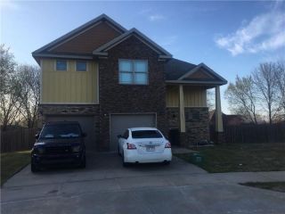 Foreclosed Home - 1347 N SICILY LN, 72704