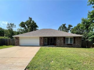 Foreclosed Home - 45 CRANFIELD DR, 72714