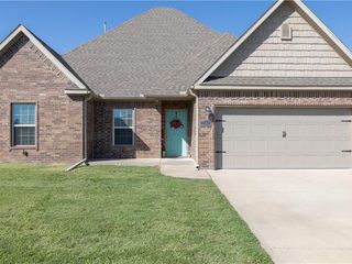 Foreclosed Home - 730 SADDLEHORN DR, 72719