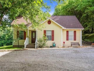 Foreclosed Home - 19360 FORD RD, 72732