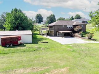 Foreclosed Home - 15945 W HIGHWAY 12, 72734