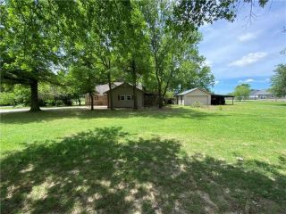 Foreclosed Home - 3770 E HIGHWAY 264, 72745