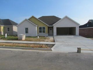 Foreclosed Home - 911 ROUND TOP ST, 72753