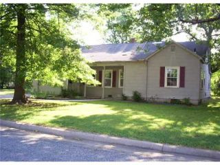 Foreclosed Home - 1109 N 9TH ST, 72756