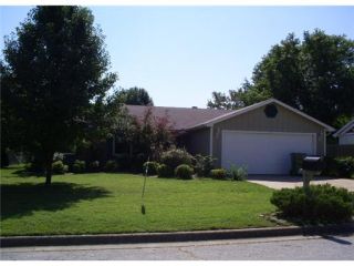Foreclosed Home - 2804 W BEECH ST, 72756