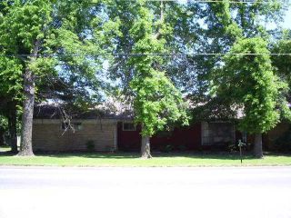 Foreclosed Home - 1003 N 8TH ST, 72756