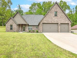 Foreclosed Home - 3624 N DIXIELAND RD, 72756