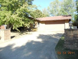 Foreclosed Home - 1013 S 19TH ST, 72758