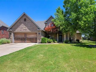 Foreclosed Home - 6405 W HEARTH FALLS DR, 72758