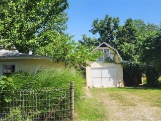 Foreclosed Home - 485 S HALSEY ST, 72761