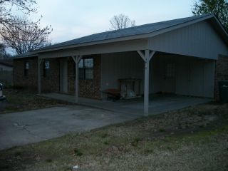 Foreclosed Home - 3613 E 6TH ST, 72802