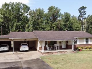 Foreclosed Home - 807 N MILLER ST, 72830