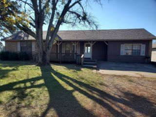 Foreclosed Home - 10671 ROB HILL RD, 72834