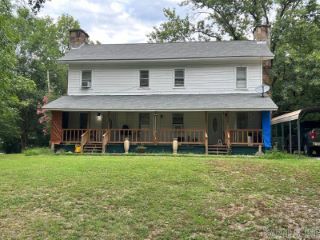 Foreclosed Home - 228 CABIN CREEK AVE, 72846