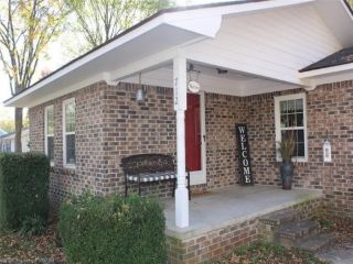 Foreclosed Home - 712 N 4TH ST, 72855