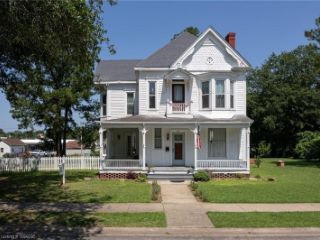 Foreclosed Home - 905 N 12TH ST, 72901