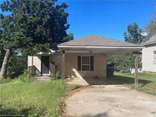 Foreclosed Home - 1601 S V ST, 72901