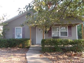 Foreclosed Home - 1700 N I ST, 72901
