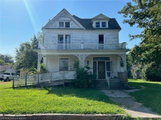 Foreclosed Home - 718 N 13TH ST, 72901